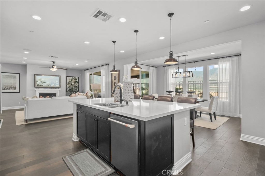 24253 Flora Road Corona, CA 92883 - Photo 13 of 45