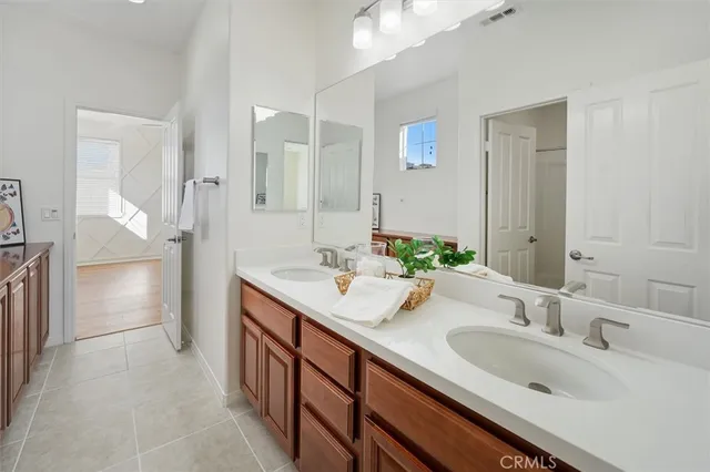 $1,215,000 | 24509 Rosette Lane, Valencia, CA 91354