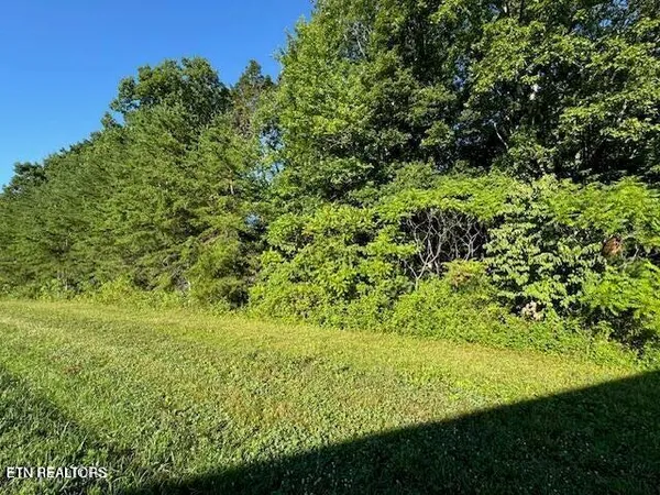 $100,000 | Mae Drive, Jamestown, TN 38556