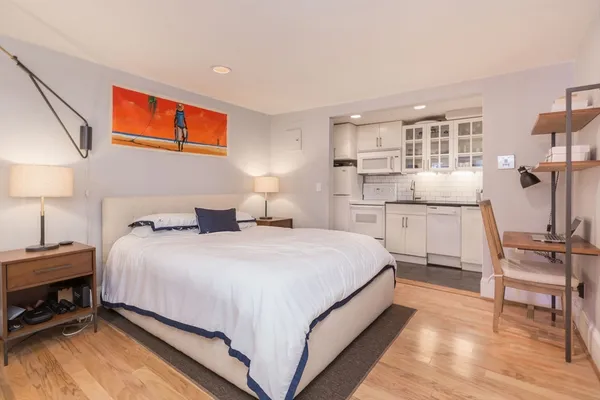 $2,250 | 431 Shawmut Avenue, Unit 1, Boston, MA 02118