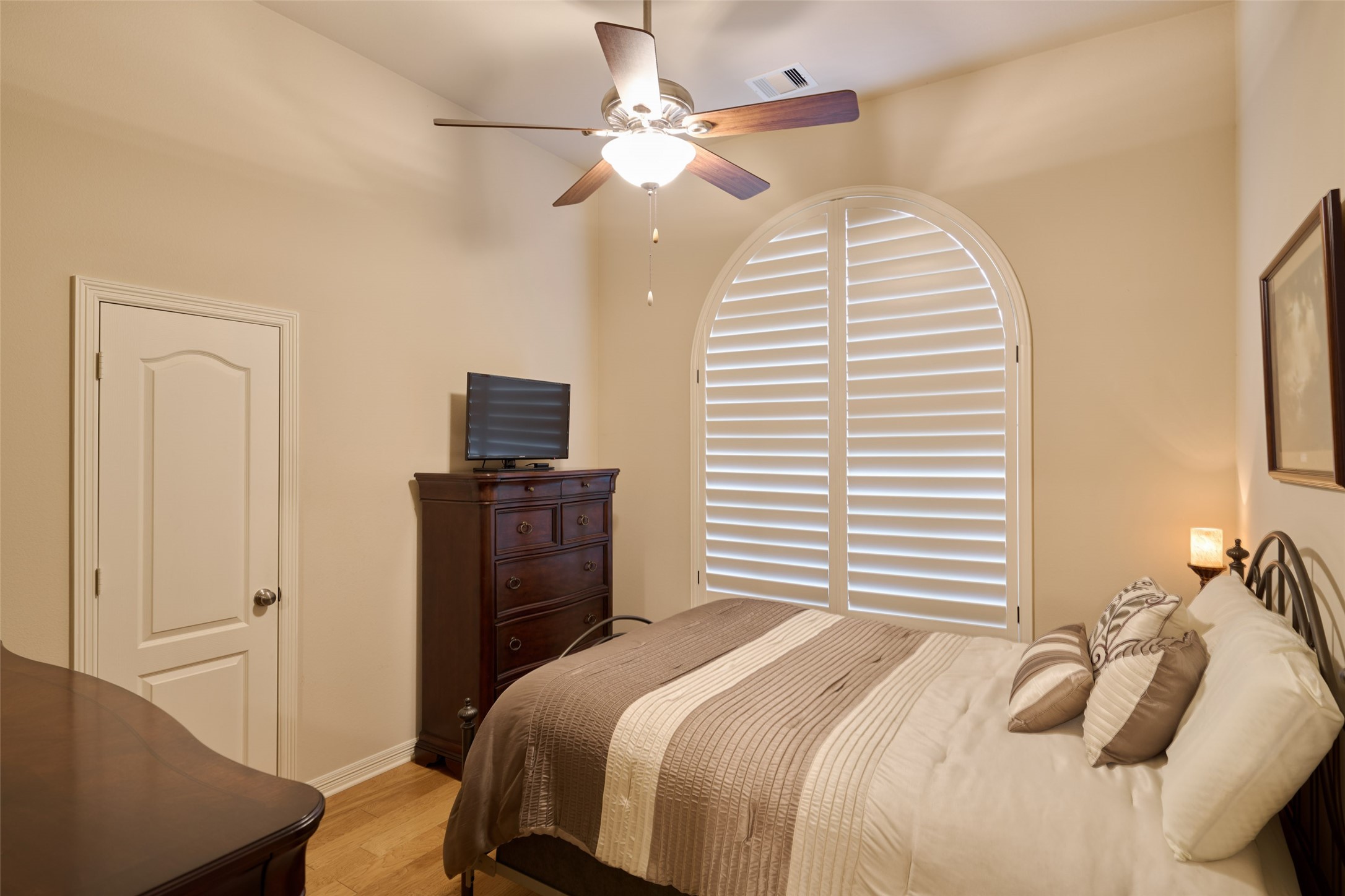 2706 Berners-Lee Avenue Spring, TX 77381 - Photo 27 of 43 This bedroom is on the front of the house with a customized plantation shutter.