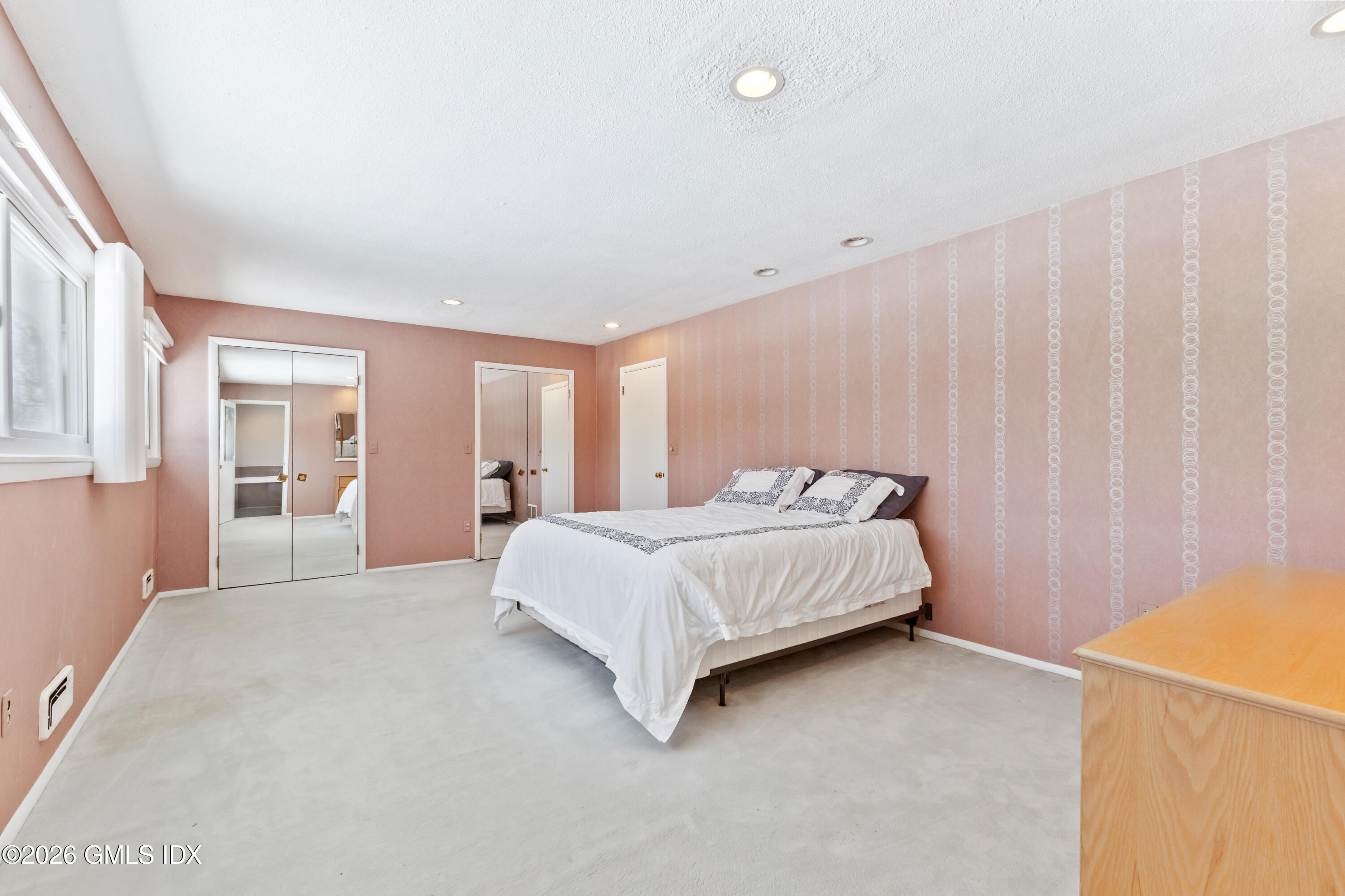 5 Old Wagon Road Stamford, CT 06903 - Photo 20 of 38 06