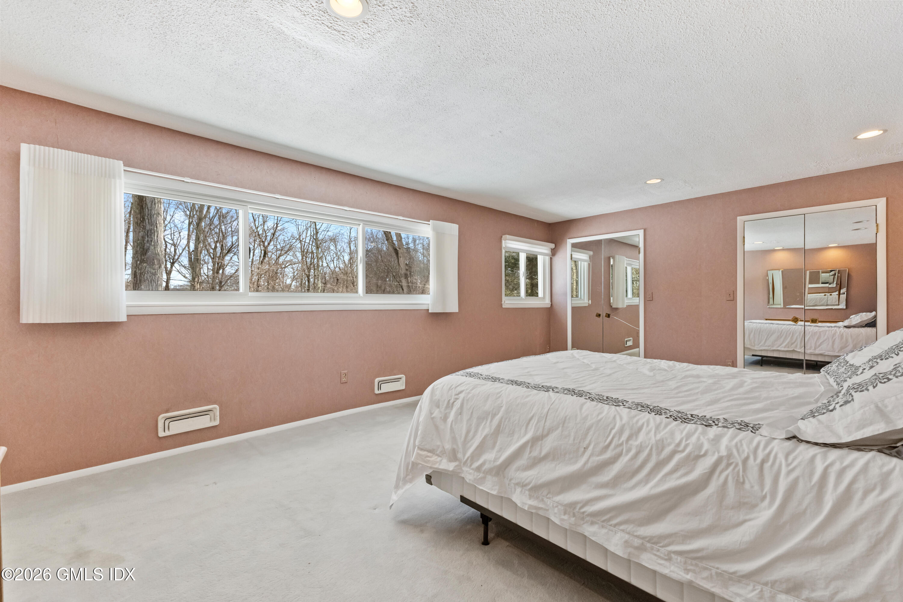 5 Old Wagon Road Stamford, CT 06903 - Photo 21 of 38 07
