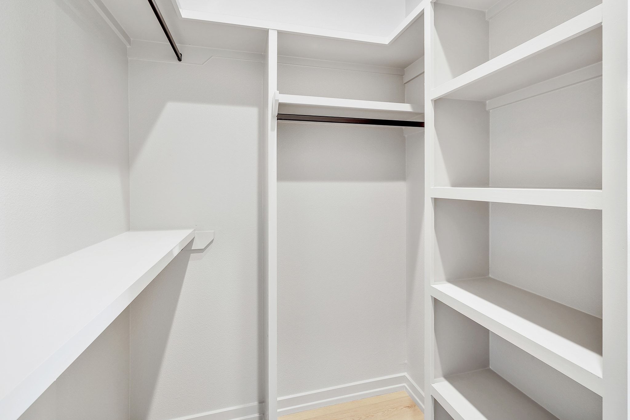 1732 Bunche Road, Unit BUILDING 1 Austin, TX 78721 - Photo 16 of 22