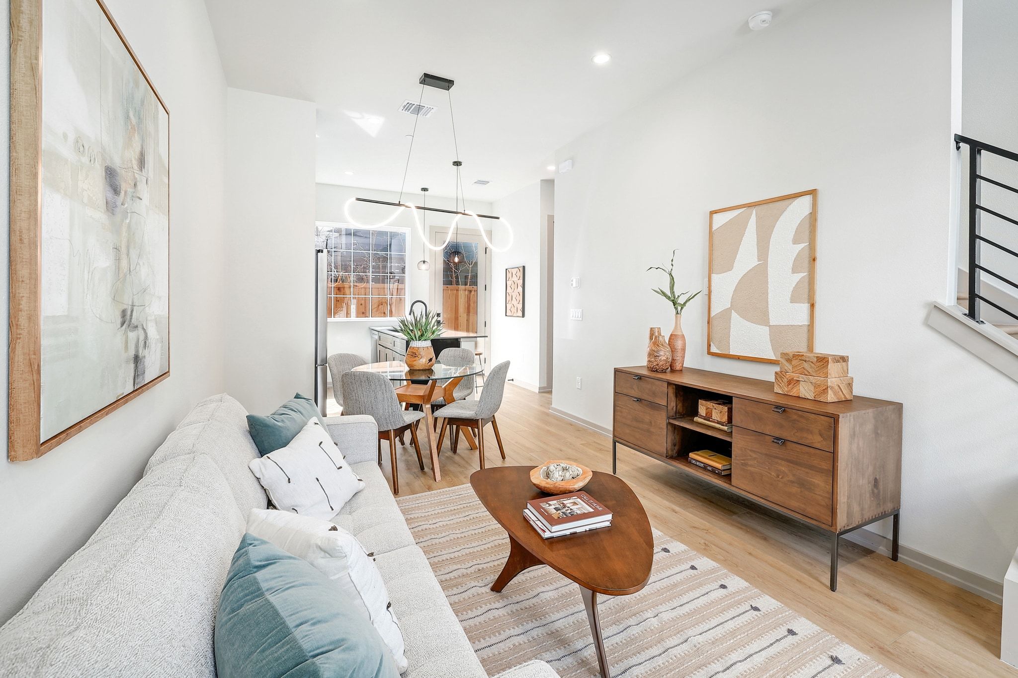 1732 Bunche Road, Unit BUILDING 1 Austin, TX 78721 - Photo 4 of 22