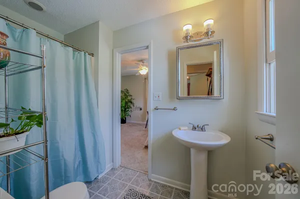 $737,000 | 3 Taproot Trail, Barnardsville, NC 28709