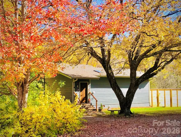 $737,000 | 3 Taproot Trail, Barnardsville, NC 28709