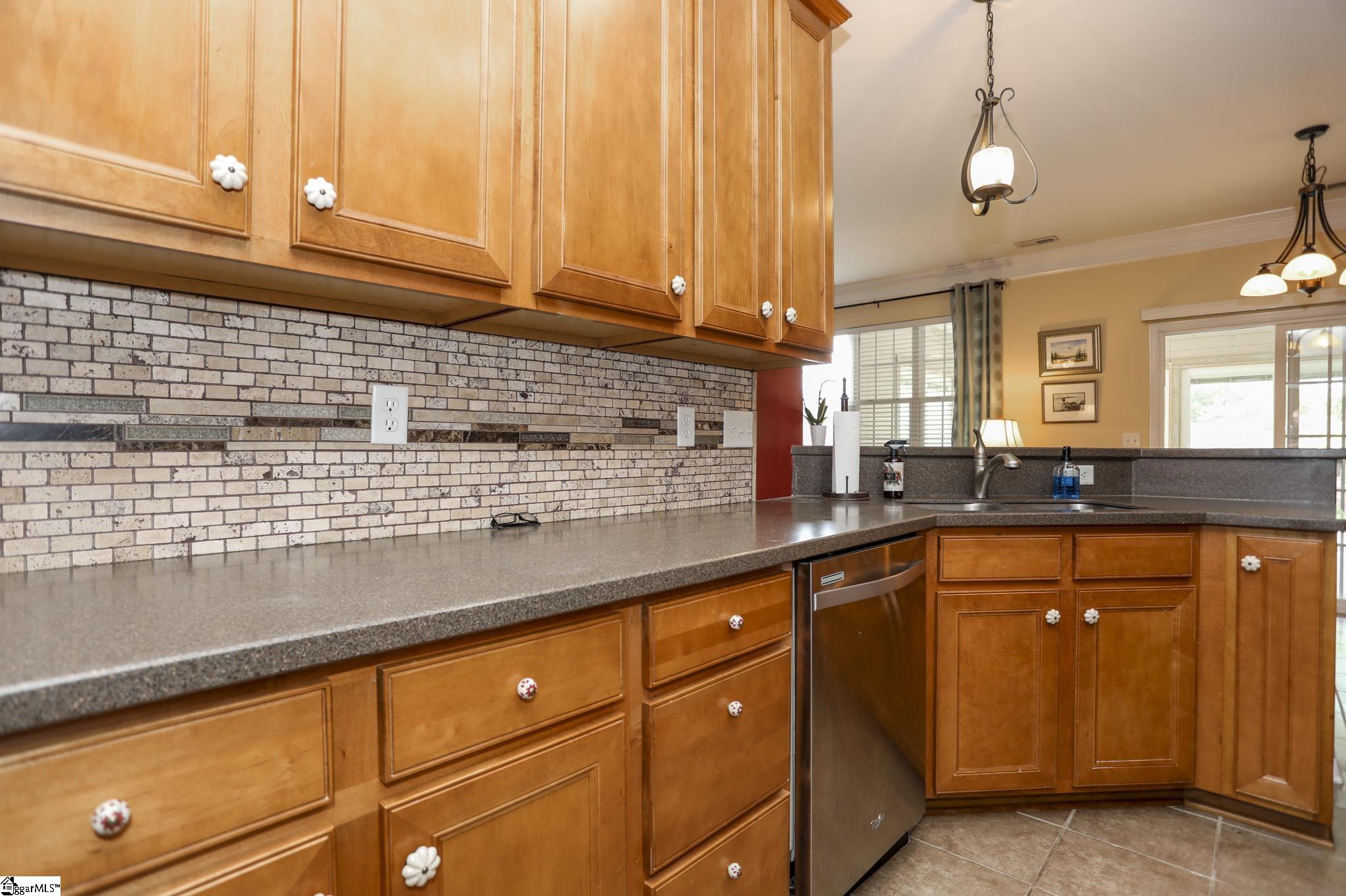 406 Millervale Road Greer, SC 29650 - Photo 15 of 50