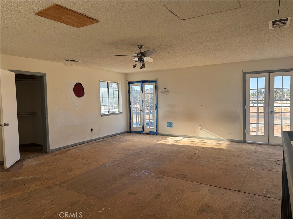 20635 Tonawanda Road Apple Valley, CA 92307 - Photo 11 of 14