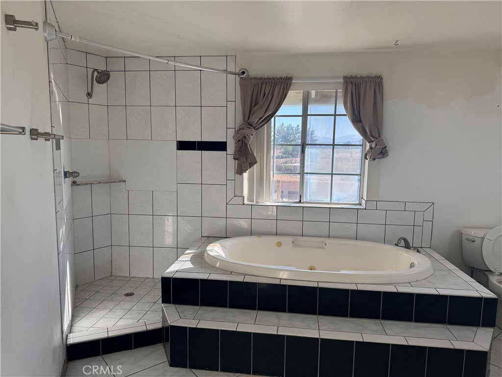 20635 Tonawanda Road Apple Valley, CA 92307 - Photo 13 of 14