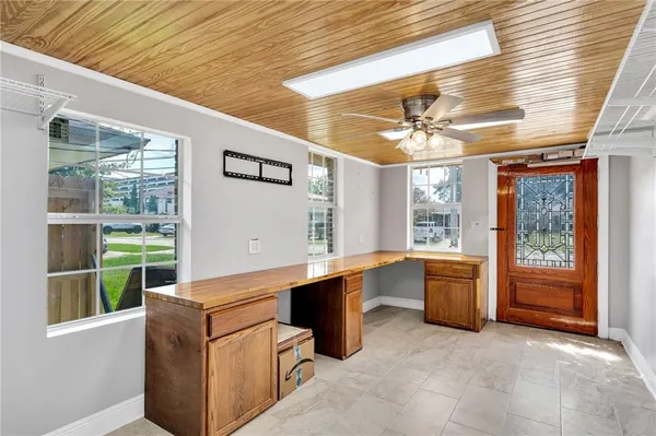 $407,000 | 4429 Lake Villa Drive, Metairie, LA 70002