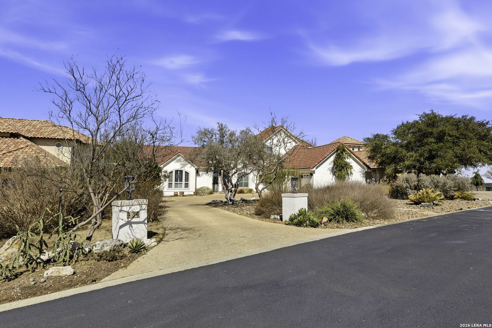 436 Paradise Point Drive Boerne, TX 78006 - Photo 3 of 49