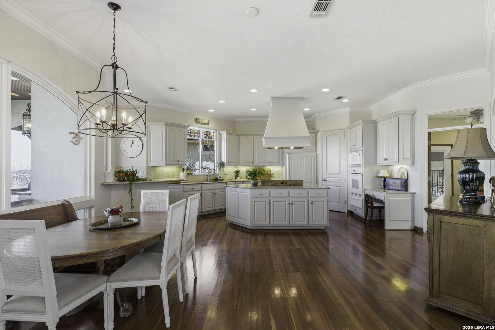 436 Paradise Point Drive Boerne, TX 78006 - Photo 10 of 49