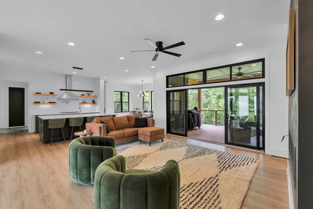 $1,085,000 | 315 Braxton Meadow Drive, Simpsonville, SC 29681