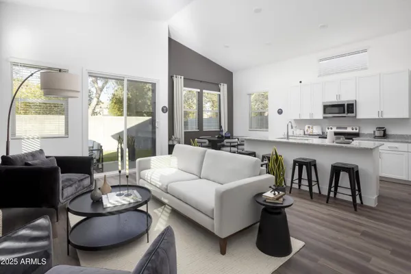 $2,075 | 9117 North 181st Avenue, Unit 86, Waddell, AZ 85355