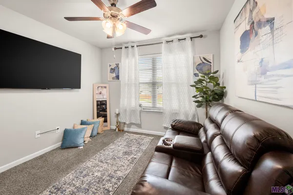 $299,999 | 3439 Inwood Court, Zachary, LA 70791