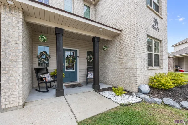 $299,999 | 3439 Inwood Court, Zachary, LA 70791