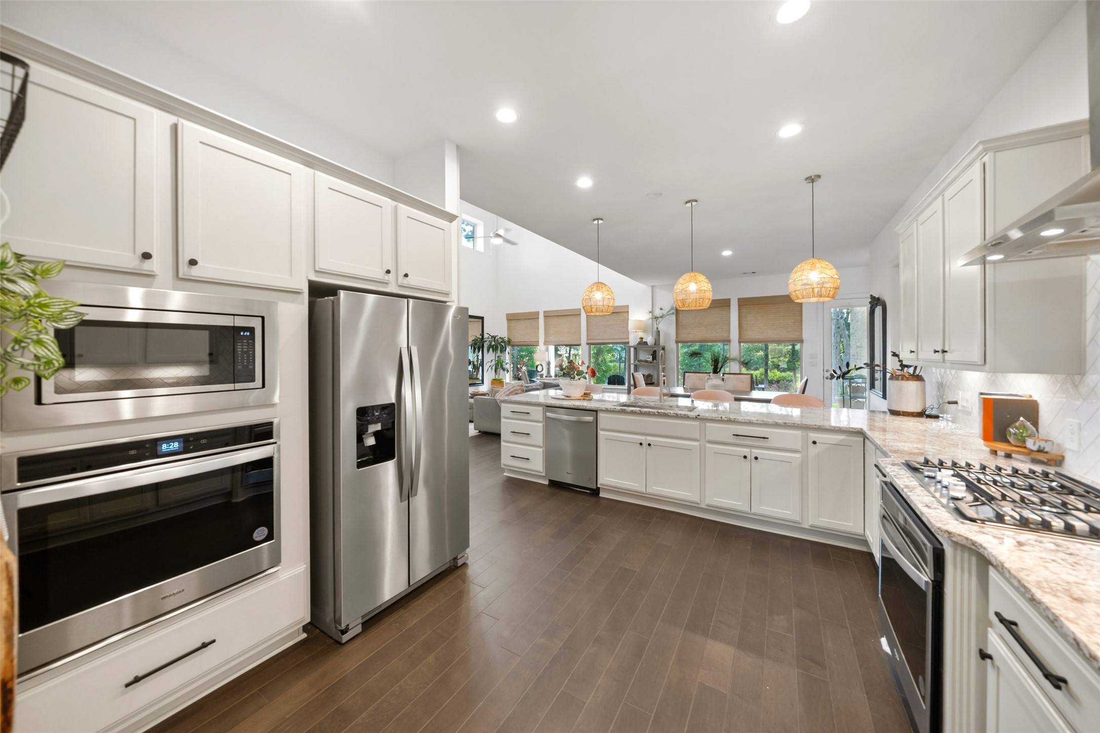 14109 North Evergreen Ridge Court Conroe, TX 77384 - Photo 9 of 40