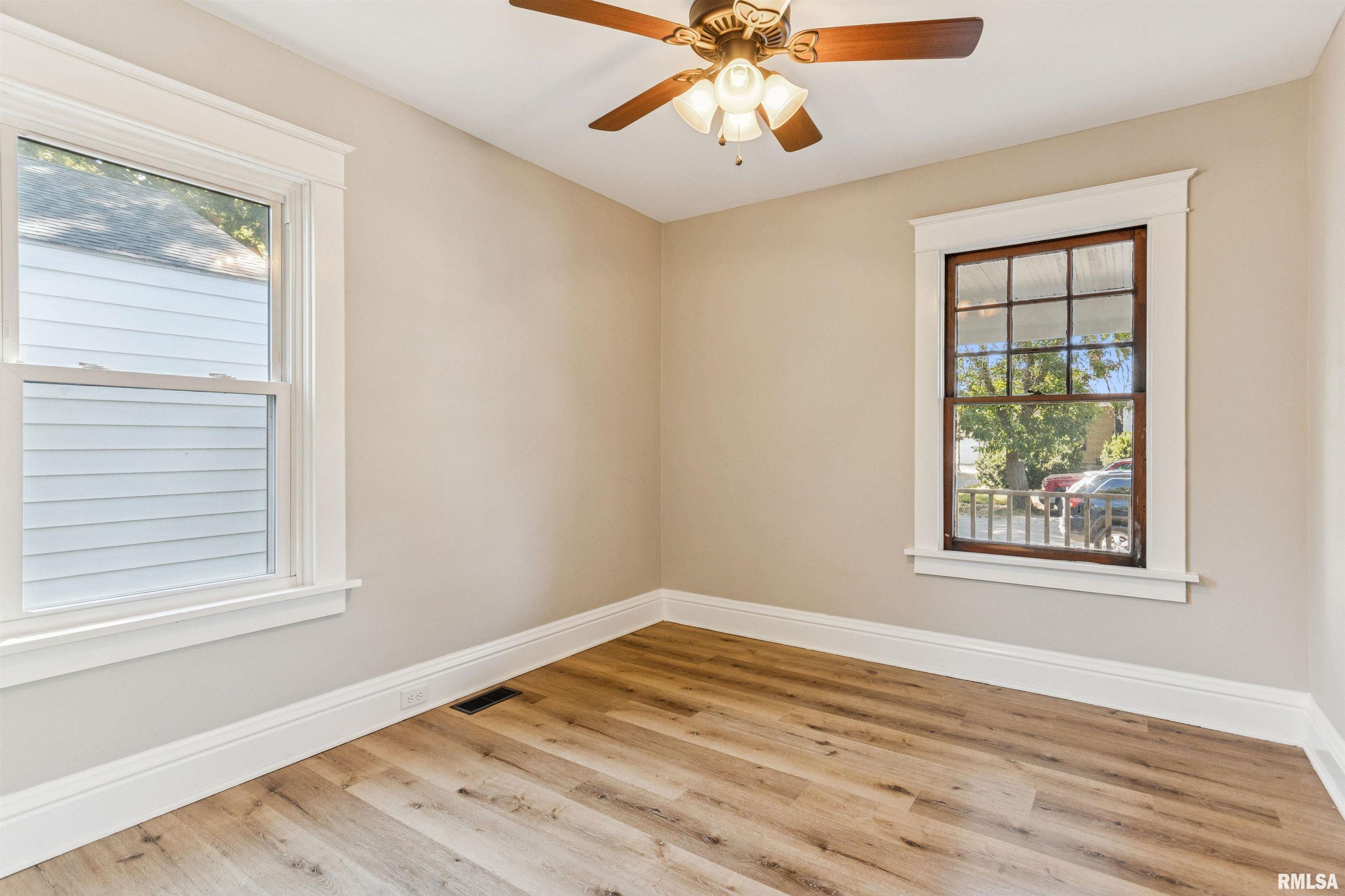 209 East Spruce Street Springfield, IL 62704 - Photo 12 of 17 Gallery Image 12