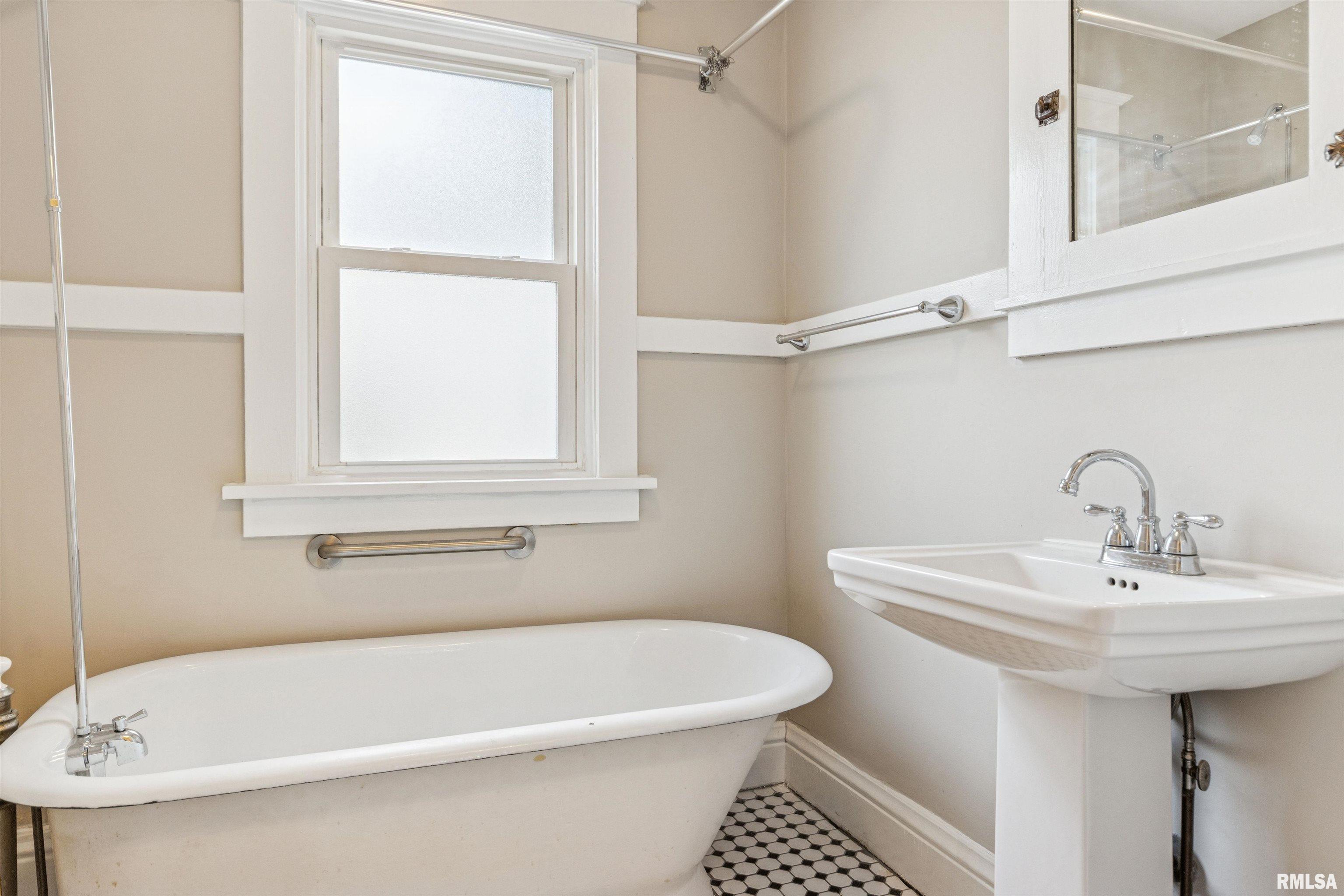 209 East Spruce Street Springfield, IL 62704 - Photo 16 of 17 Gallery Image 16