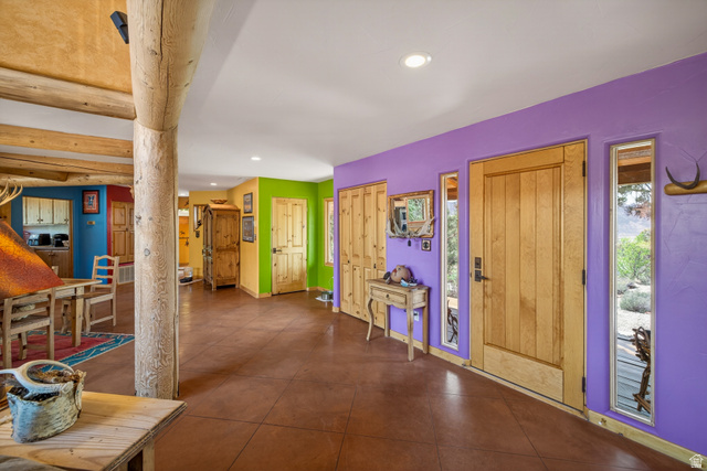 3617 Red Rock Drive Moab, UT 84532 - Photo 15 of 79 Entryway featuring recessed lighting and plenty of natural light