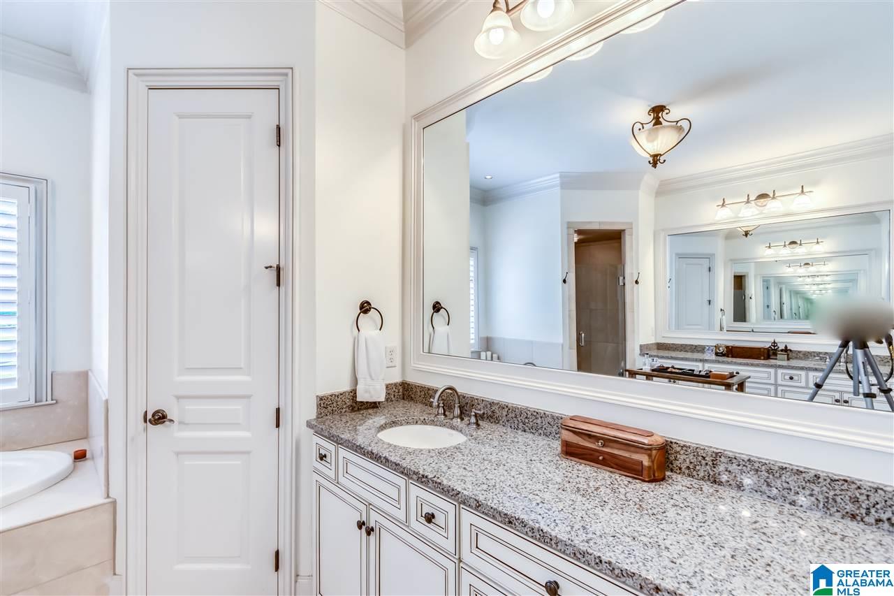 625 Springbank Terrace Birmingham, AL 35242 - Photo 30 of 49