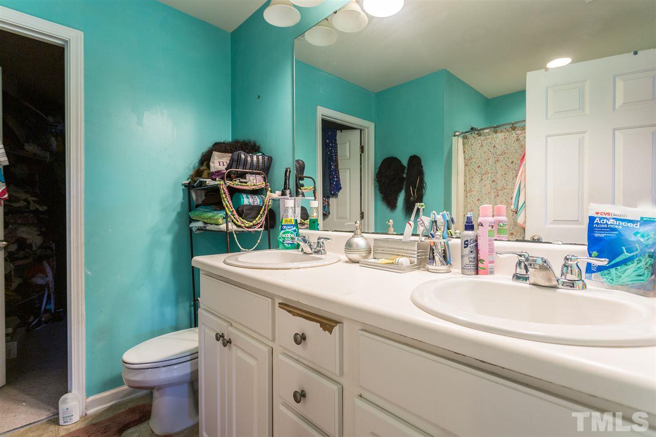 7230 Racine Way Raleigh, NC 27615 - Photo 21 of 28