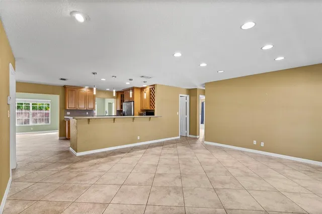 $3,999 | 2991 Northwest 106th Avenue, Coral Springs, FL 33065