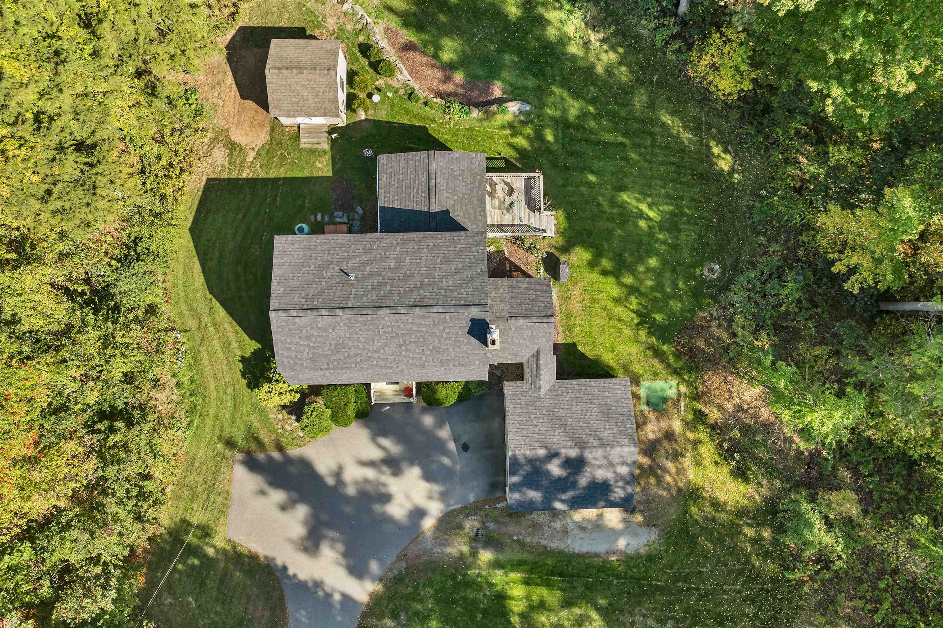 48 Londonderry Road Windham, NH 03087 - Photo 29 of 31