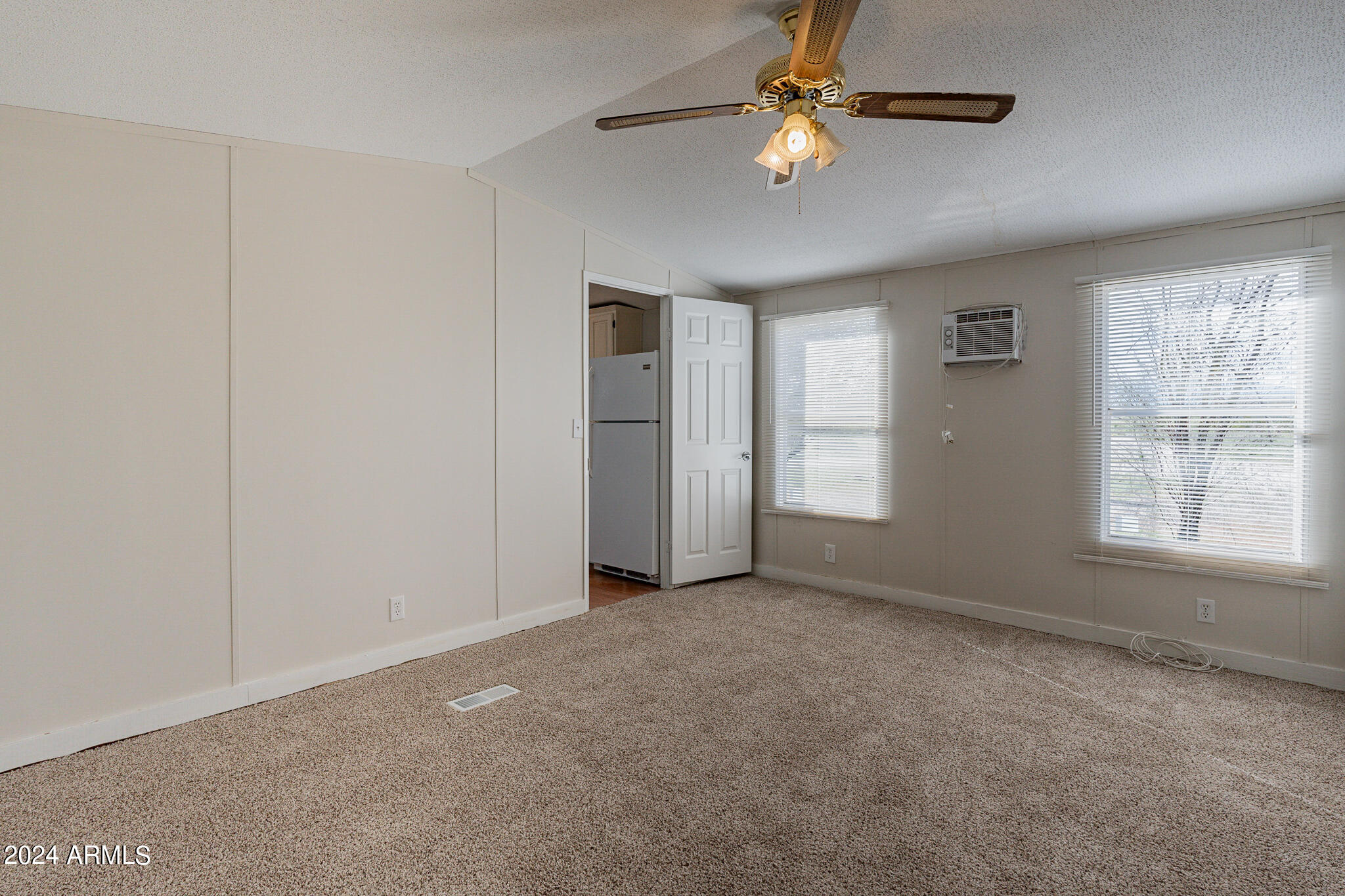 54084 West Badger Road Maricopa, AZ 85139 - Photo 17 of 46 17-web-or-mls-Badger-17