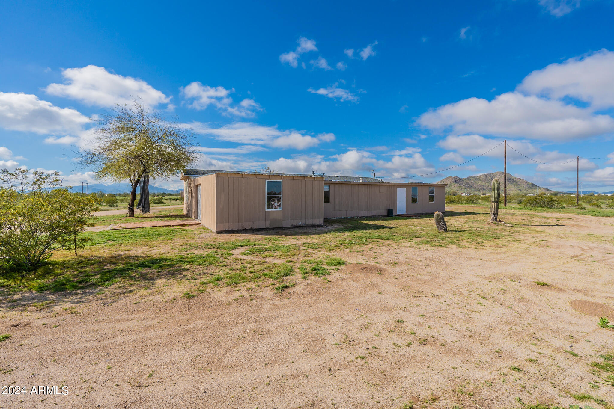54084 West Badger Road Maricopa, AZ 85139 - Photo 38 of 46 38-web-or-mls-Badger-38