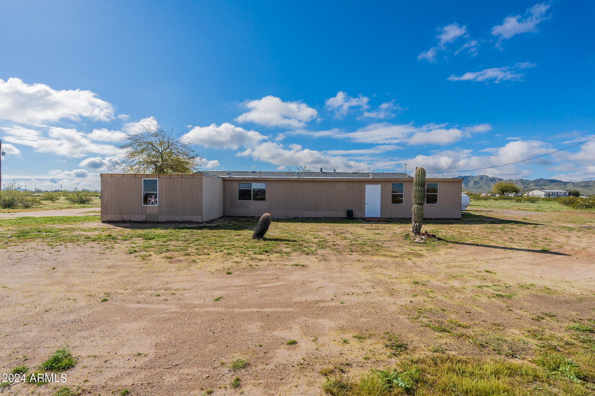 54084 West Badger Road Maricopa, AZ 85139 - Photo 39 of 46 39-web-or-mls-Badger-39