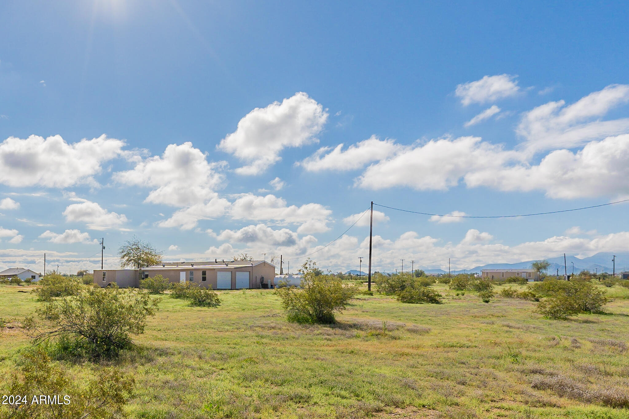 54084 West Badger Road Maricopa, AZ 85139 - Photo 42 of 46 42-web-or-mls-Badger-42