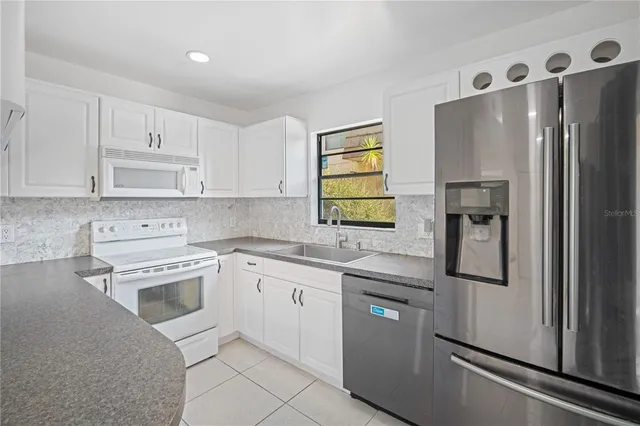 $2,395 | 12738 Wood Trail Boulevard, Tampa, FL 33625