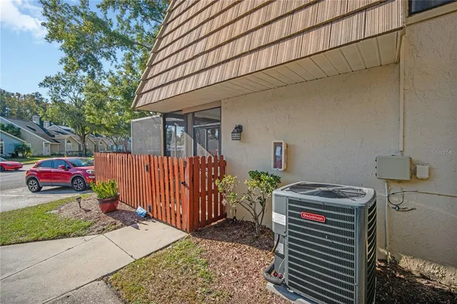 $2,395 | 12738 Wood Trail Boulevard, Tampa, FL 33625
