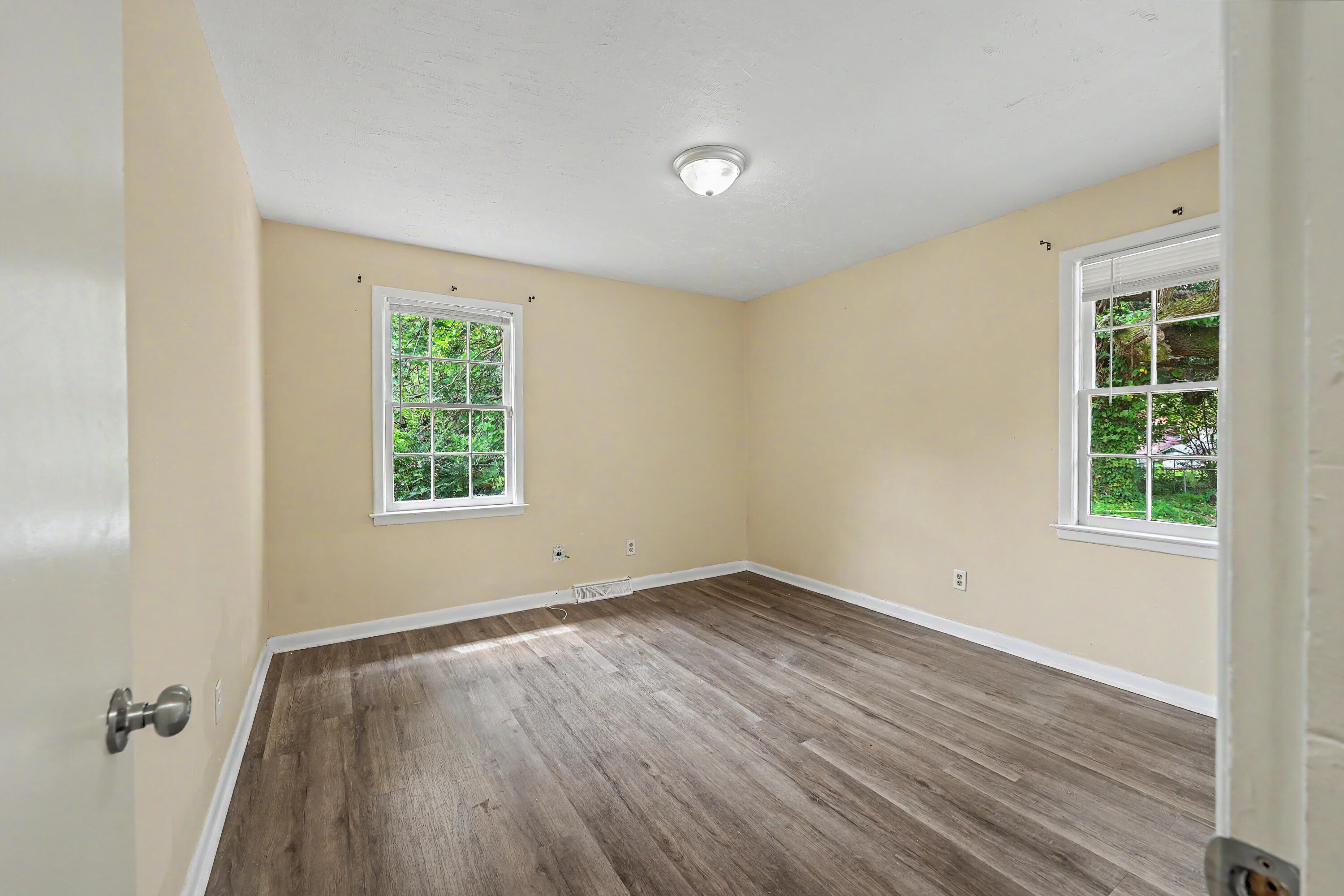 104 County Rd S-18-334 Ladson, SC 29456 - Photo 22 of 53 ZYN_1877_78_79_80_81_82_83