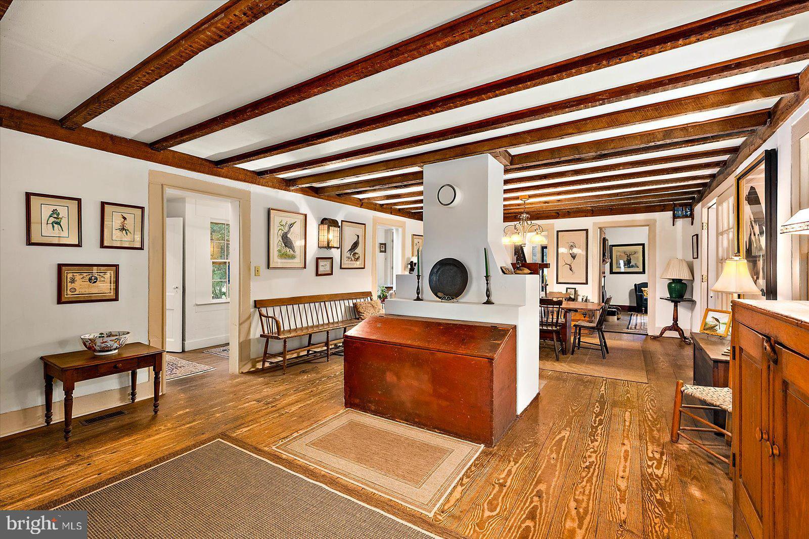 27947 Fairmount Road Westover, MD 21871 - Photo 74 of 122 a living room with furniture and a window