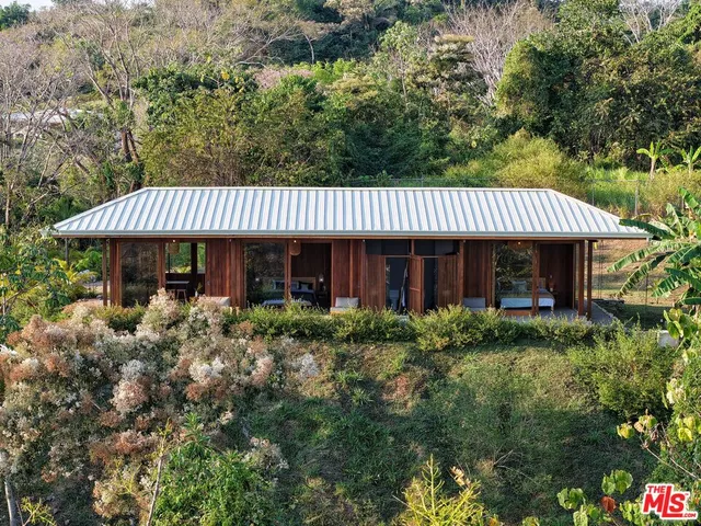 $2,900,000 | 0 Mal Pais Santa Teresa Costa Rica Other Xx 60111, Clare, XX 60111