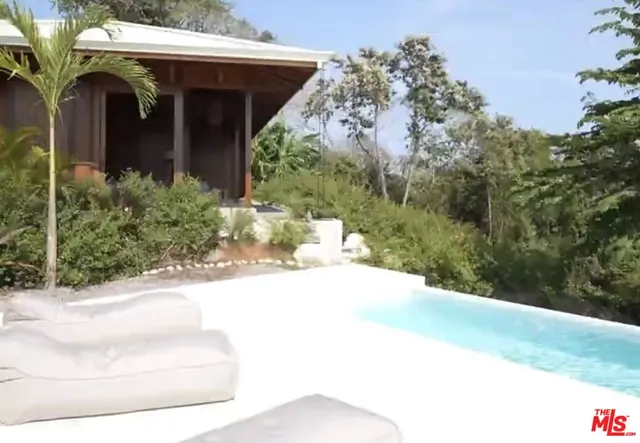$2,900,000 | 0 Mal Pais Santa Teresa Costa Rica Other Xx 60111, Clare, XX 60111