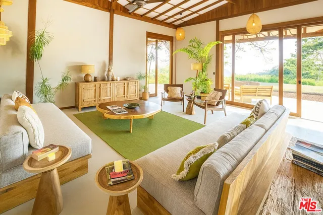 $2,900,000 | 0 Mal Pais Santa Teresa Costa Rica Other Xx 60111, Clare, XX 60111