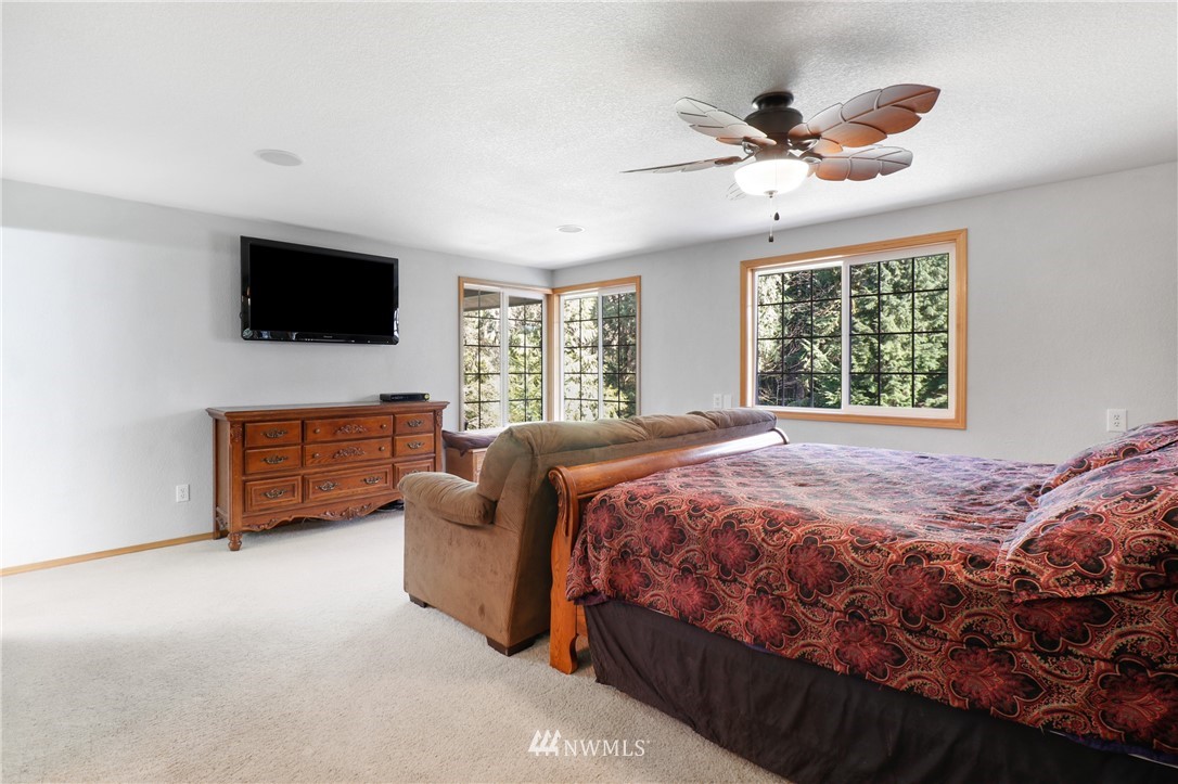 5424 Libby Road Northeast Olympia, WA 98506 - Photo 24 of 40 Gallery Image 24