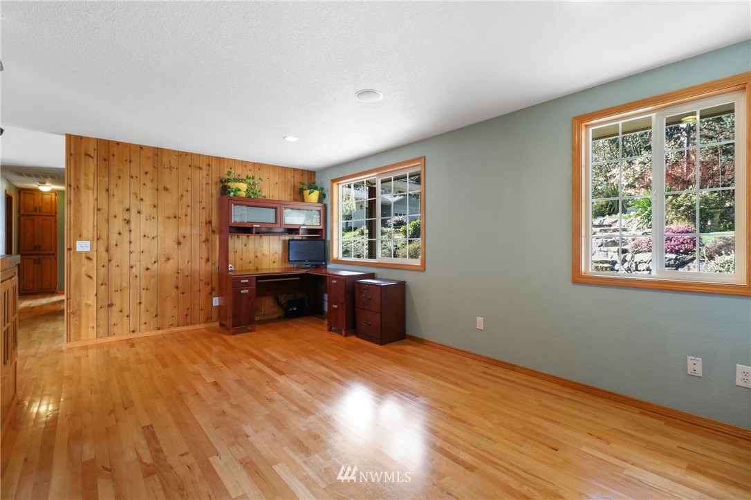 5424 Libby Road Northeast Olympia, WA 98506 - Photo 9 of 40 Gallery Image 9