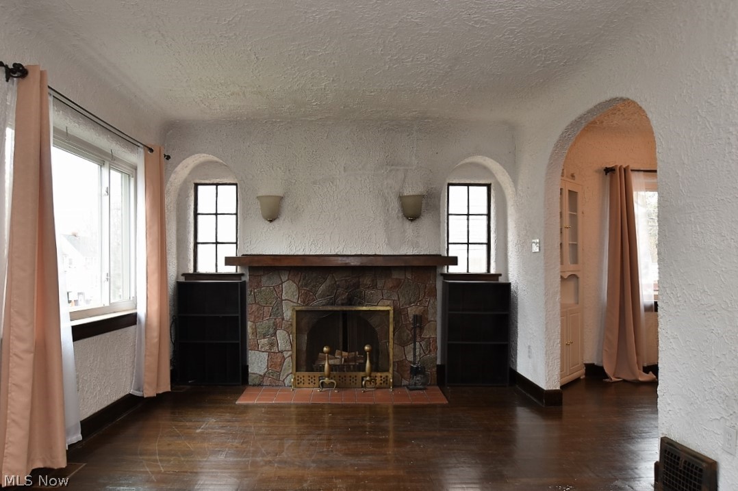 3533 Boynton Road Cleveland Heights, OH 44121 - Photo 4 of 28