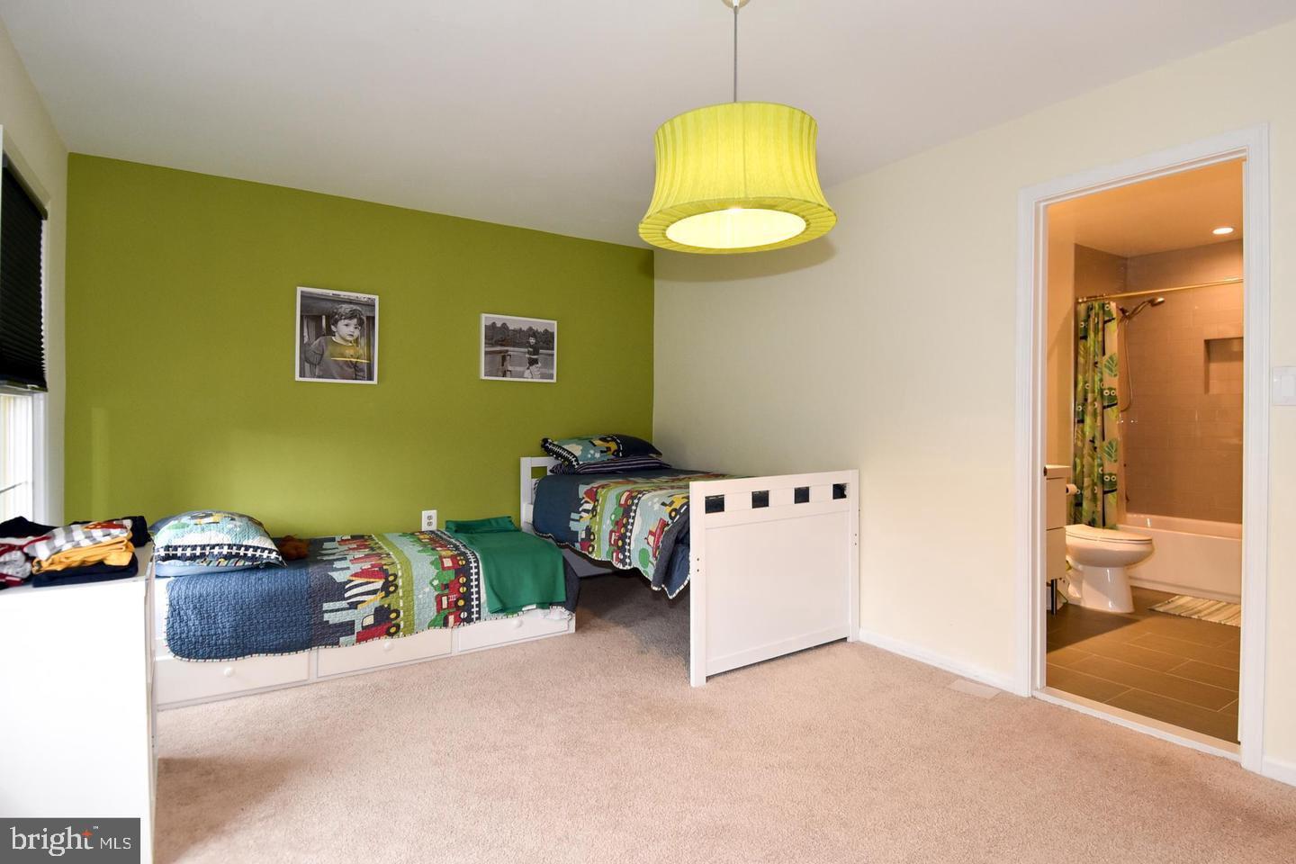 5449 Grove Ridge Way, Unit 116 North Bethesda, MD 20852 - Photo 11 of 30