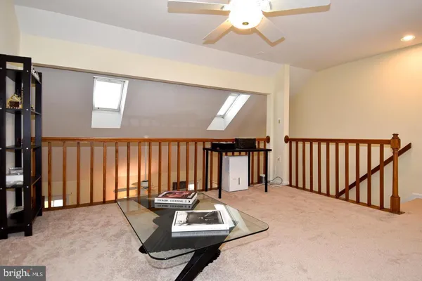 $4,000 | 5449 Grove Ridge Way, Unit 116, North Bethesda, MD 20852