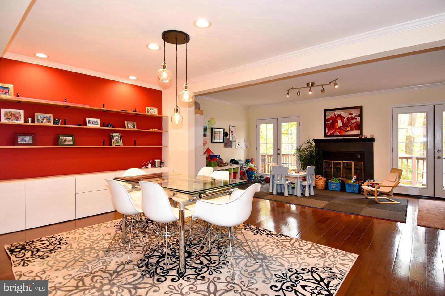 5449 Grove Ridge Way, Unit 116 North Bethesda, MD 20852 - Photo 2 of 30