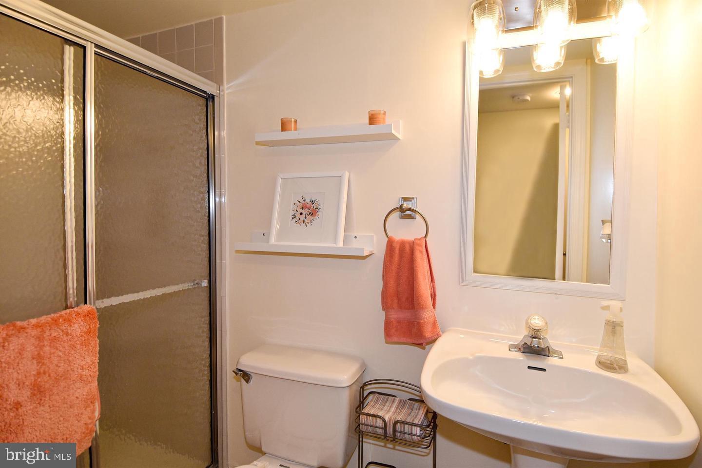 5449 Grove Ridge Way, Unit 116 North Bethesda, MD 20852 - Photo 22 of 30