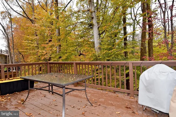 $4,000 | 5449 Grove Ridge Way, Unit 116, North Bethesda, MD 20852