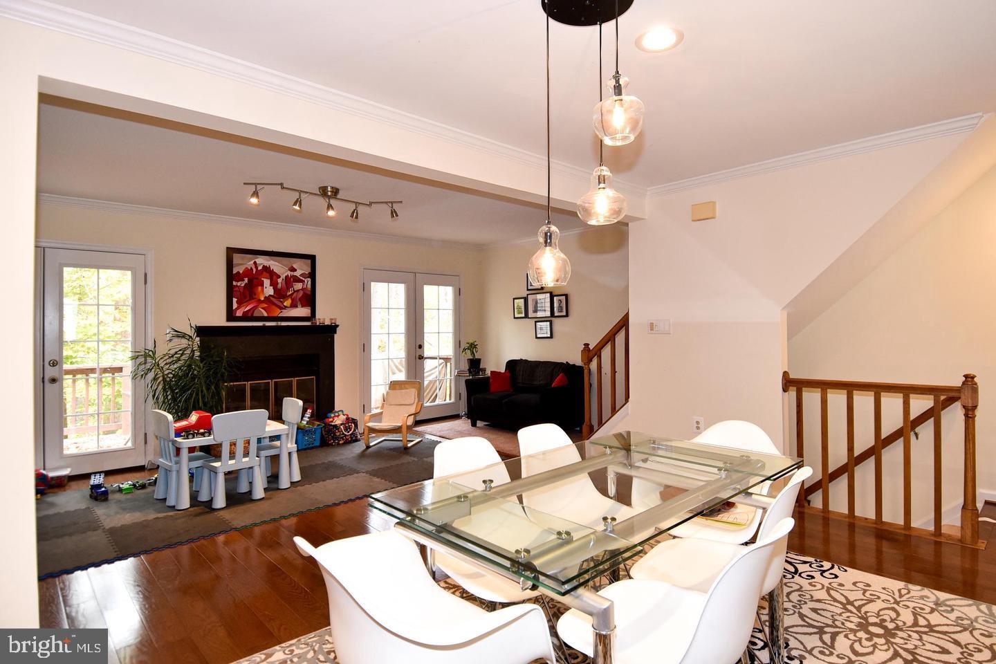 5449 Grove Ridge Way, Unit 116 North Bethesda, MD 20852 - Photo 5 of 30