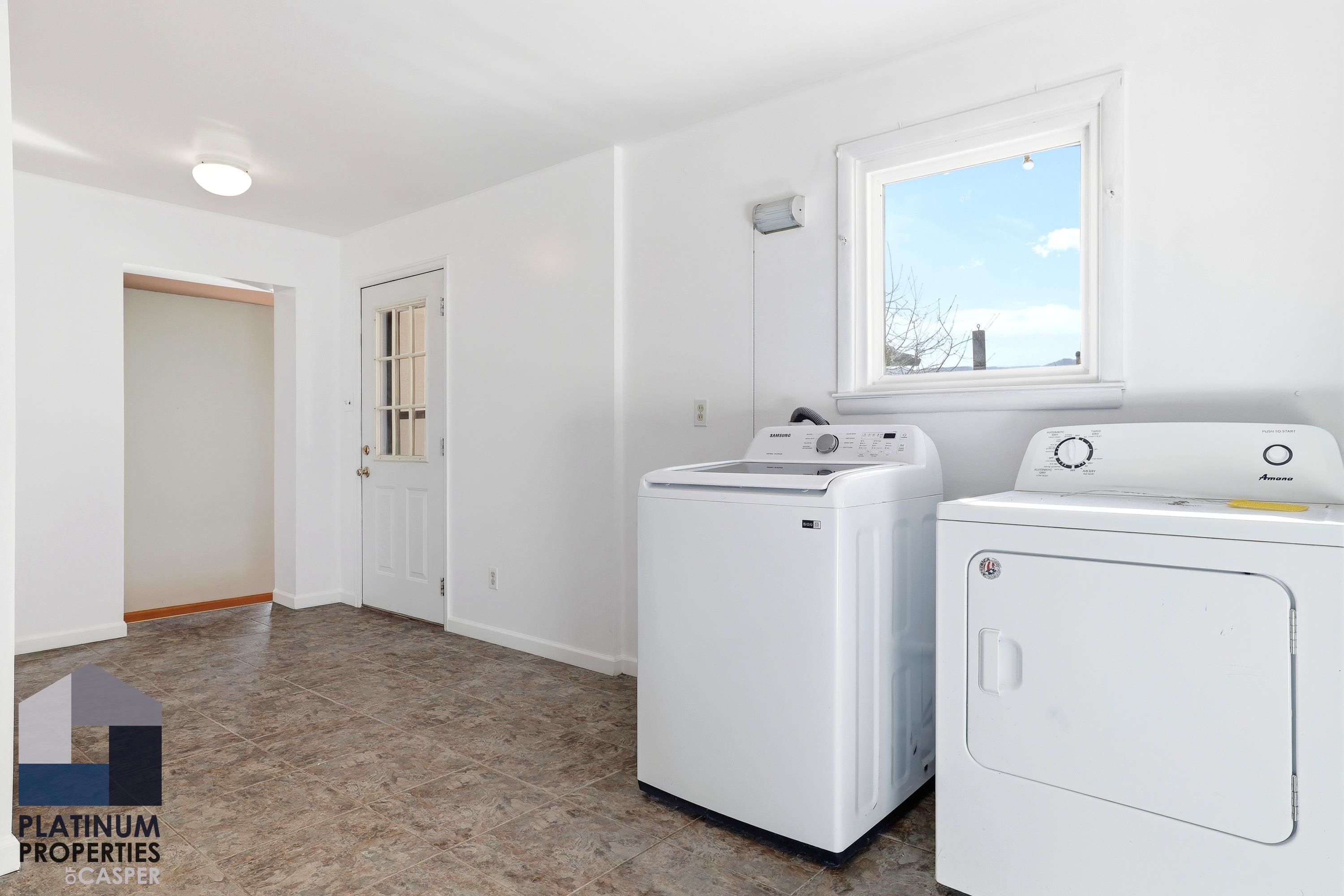 321 Lily Street Casper, WY 82604 - Photo 13 of 40